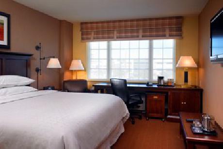 Sheraton Houston West Hotel