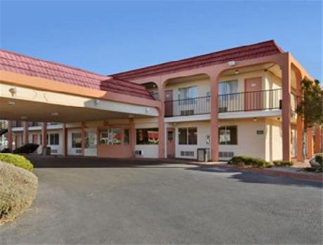 Days Inn Midtown ABQ