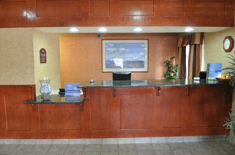 Holiday Inn Express ARTESIA