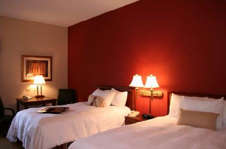Hampton Inn Pennsville