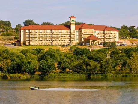 La Quinta Inn & Suites Marble Falls