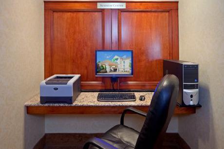 Holiday Inn Express Hotel & Suites MOUNT ARLINGTON-ROCKAWAY AREA