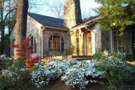 Chanticleer Inn Bed and Breakf