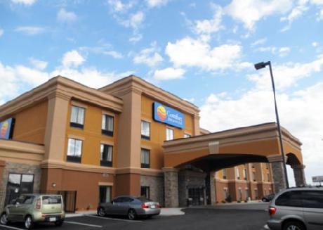 Comfort Inn & Suites Fort Campbell