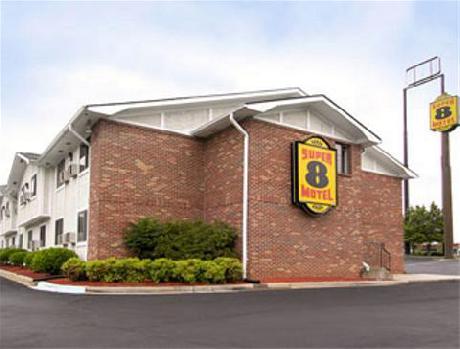 Super 8 Charlotte University