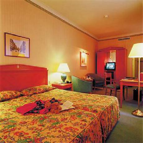 Crowne Plaza Brussels Hotel