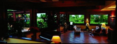 Is Molas Resort and Golf Club