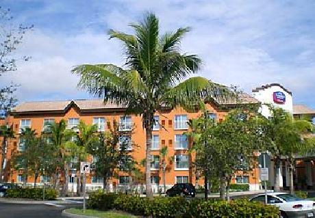 Fairfield Inn & Suites Naples Downtown