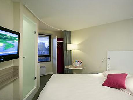 all seasons Lille Centre Gare Beffroi (futur ibis Styles)