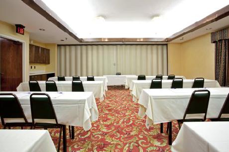 Holiday Inn Express CHESTER