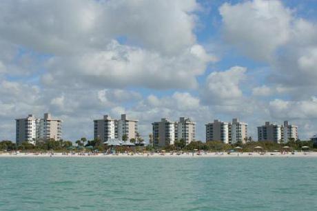 ResortQuest at Bonita Beach and Tennis Club