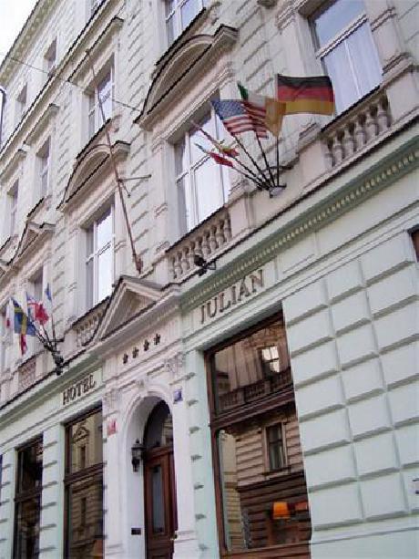 Hotel Julian Prague