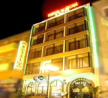 Puerta De Alcala Hotel