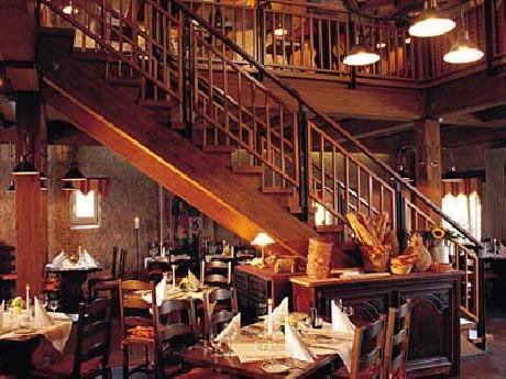 Victor's Residenz-Hotel Schloss Berg