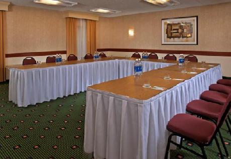 Courtyard Charlotte Arrowood