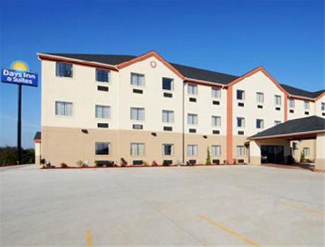 Days Inn and Suites McAlester
