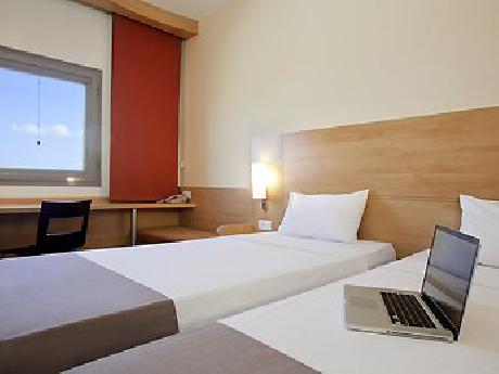 ibis Charleville Mezii??res