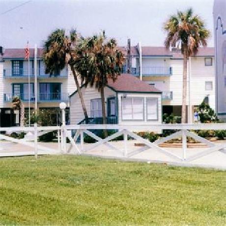 Peregrine by EVRentals