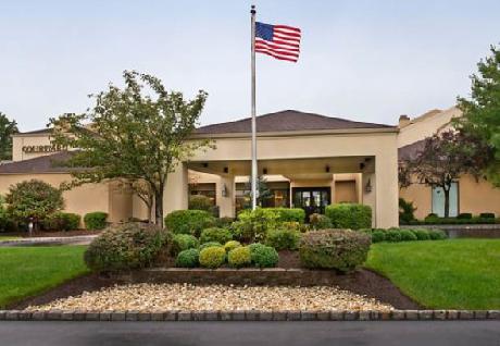 Courtyard Hanover Whippany