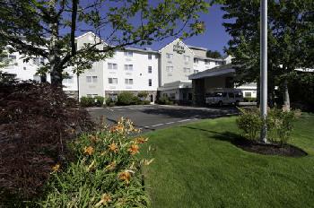 Country Inn & Suites By Carlson, Portland Airport, OR