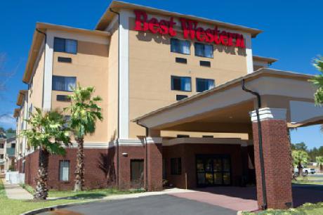 BEST WESTERN Motorsports Inn & Suites