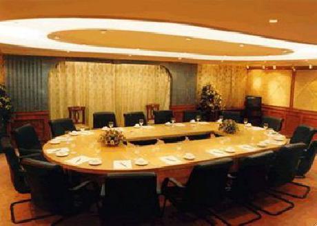 Hainan Golden Coast Lawton Hotel