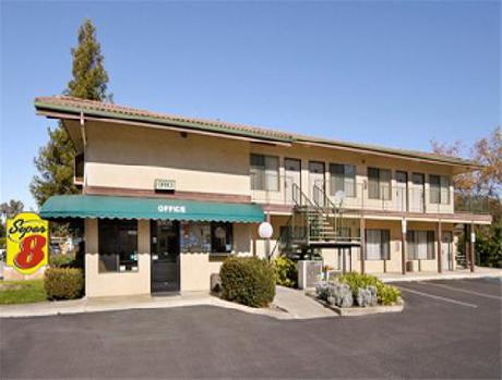 Super 8 Atascadero