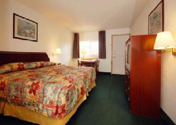 Econo Lodge  Inn & Suites Spokane