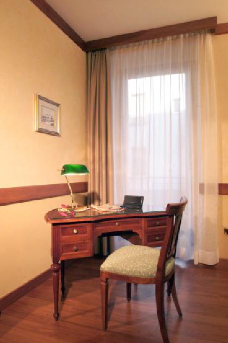 Hosting Culture Hotel Villa Venezia****