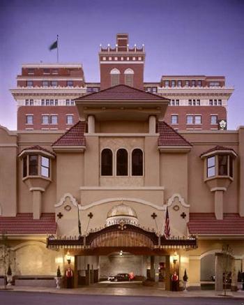 Davenport Hotel And Tower