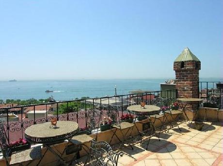 Istanbul Emine Sultan Hotel