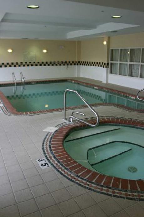 Hilton Garden Inn BirminghamLakeshore Drive