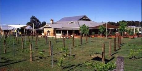 Potters Hotel & Brewery