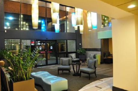 Coast Bellevue Hotel