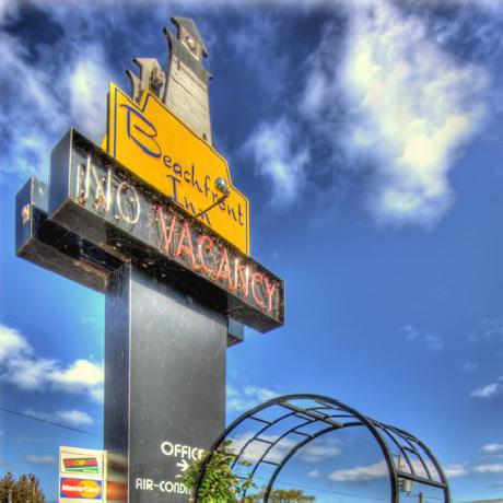 Beachfront Inn Baileys Harbor