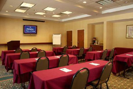 Hampton Inn  Suites CashiersSapphire Valley