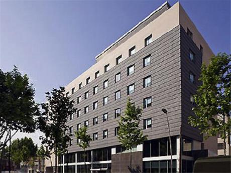 ibis Barcelona Pza Glories 22