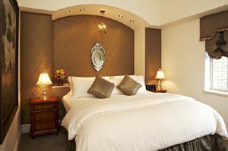 The Kimberly Hotel And Suites