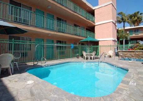 Econo Lodge Maingate