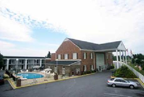 BEST WESTERN Hendersonville Inn