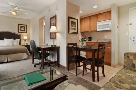 Homewood Suites by Hilton OrlandoUCF Area