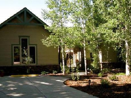 Conifer House Bed and Breakfas