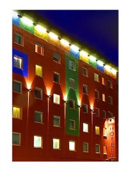 Creatif Hotel Elephant