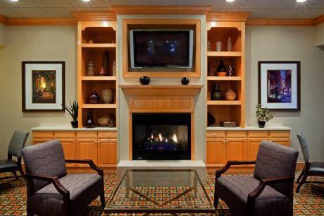 Holiday Inn Express ALBANY WESTERN AVE UNIVERSITY