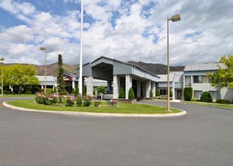 Quality Inn & Suites Conference Center