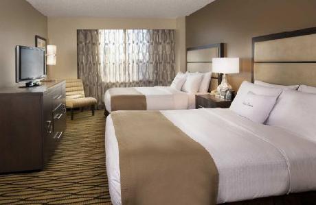 DOUBLETREE SUITES AUSTIN
