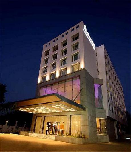 Savannah Sarovar Premiere, Bangalore