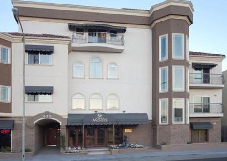 Clarion Collection Villa Montes