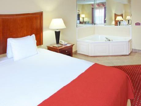 Holiday Inn Express Hotel & Suites NORTH LITTLE ROCK
