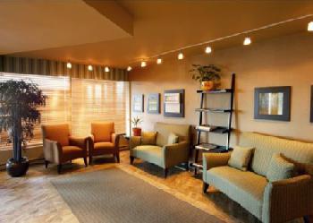 Quality Inn & Suites P.E. Trudeau Airport